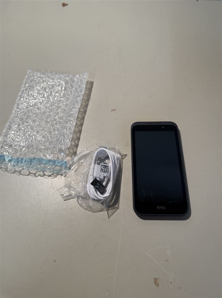 HTC Desire 320 Smartphone - Zwart - 8GB - Simlockvrij - 4G A, Ophalen of Verzenden, Zo goed als nieuw, Zwart, HTC