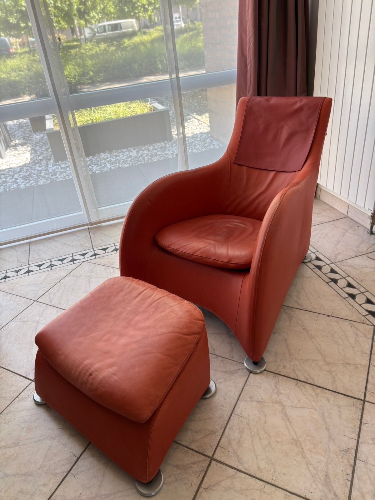 Loge Montis Gerard van de Berg Fauteuil met hocker, Ophalen, Gebruikt, 100 tot 125 cm, Leer