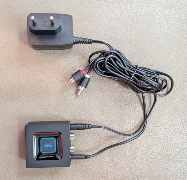 Logitech bluetooth receiver, Ophalen of Verzenden, Zo goed als nieuw