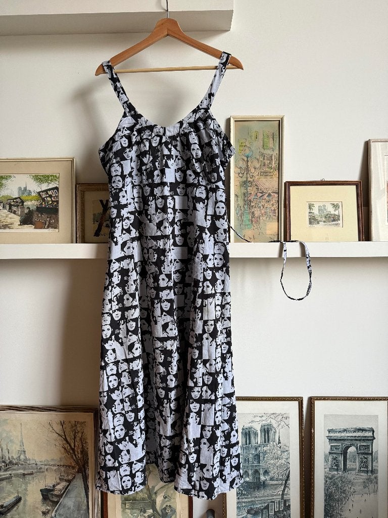 jurk ART Atelier Rare Toggery maat M, Kleding | Dames, Maat 38/40 (M), Ophalen of Verzenden, Grijs, Gedragen