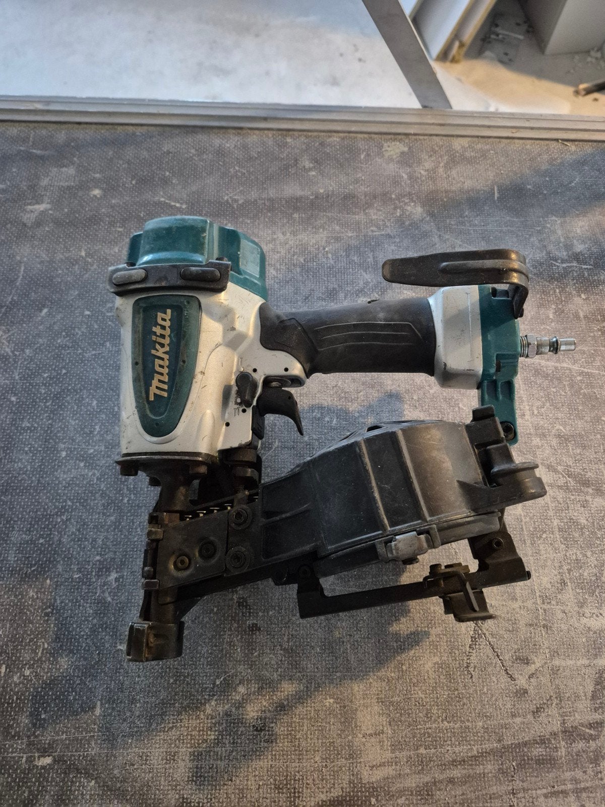 Makita AN454 Coil Nageltacker - Gebruikt, Ophalen, Gebruikt