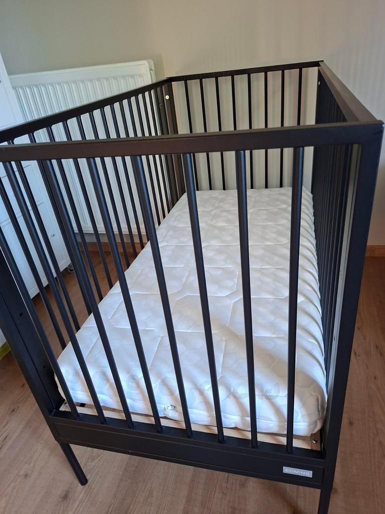 Kinderledkant en matras  van babypark zgan, 70 tot 85 cm, Ophalen of Verzenden, Zo goed als nieuw, Minder dan 140 cm