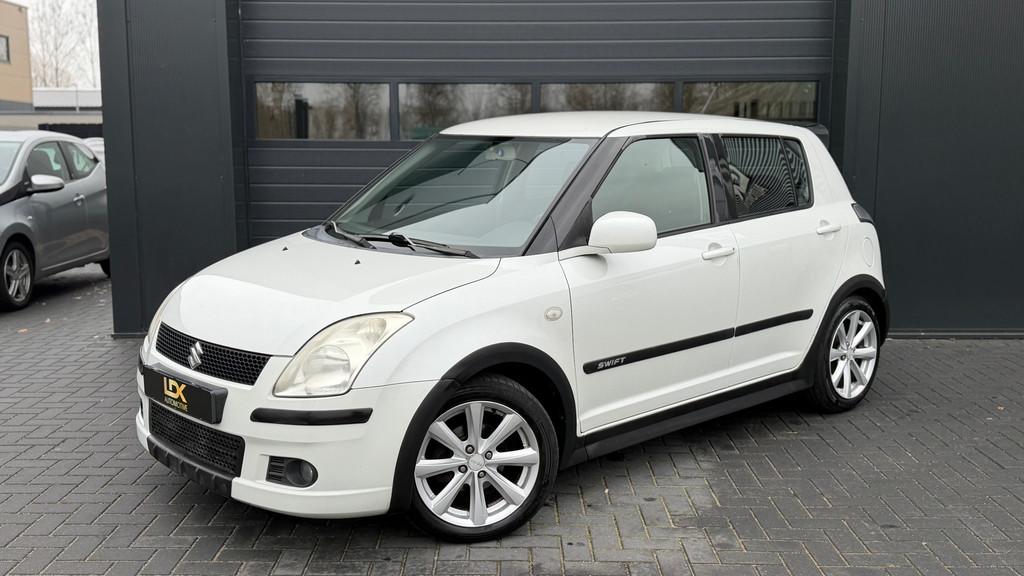 Suzuki Swift 1.3 Shogun Airco|Elekpakket, Auto's, Voorwielaandrijving, 965 kg, 400 kg, Origineel Nederlands
