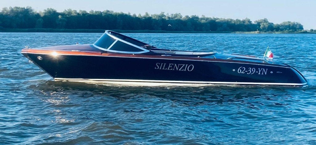 TE KOOP DIKSTE RIVA LOOK A LIKE SPEEDBOOD MET DIKKE V8 MOTOR, Watersport en Boten, Ophalen, Overige merken, Gebruikt, Binnenboordmotor