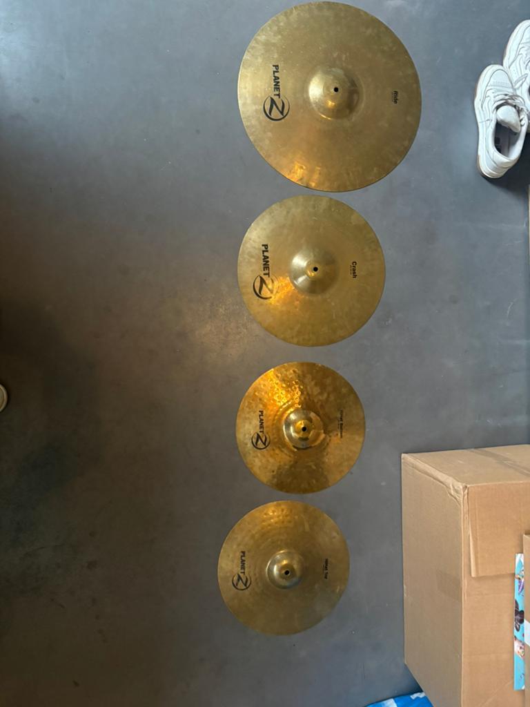 Zildjian planet z bekkenset zgan Ride20” crash16” hihat14”, Muziek en Instrumenten, Drumstellen en Slagwerk, Ophalen, Zo goed als nieuw