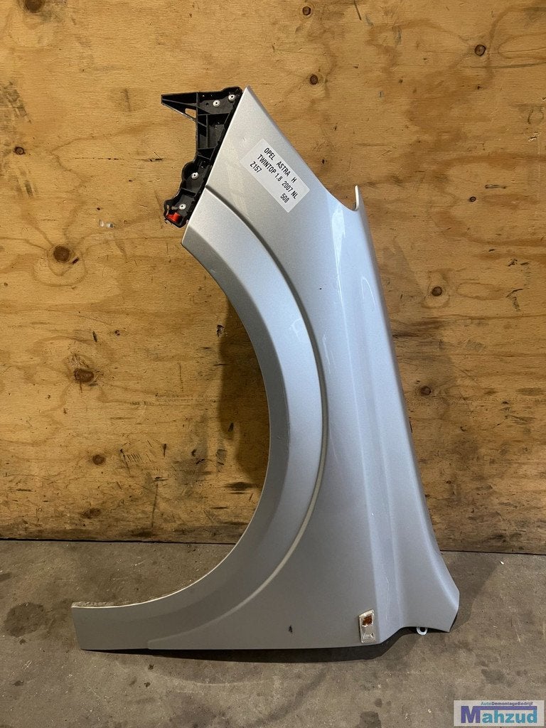 OPEL ASTRA H Twintop zilver Z157 links voorscherm 2005-2010, Gebruikt, Opel Automobile GmbH, Ophalen of Verzenden, Kontakt@opel-infoservice.de