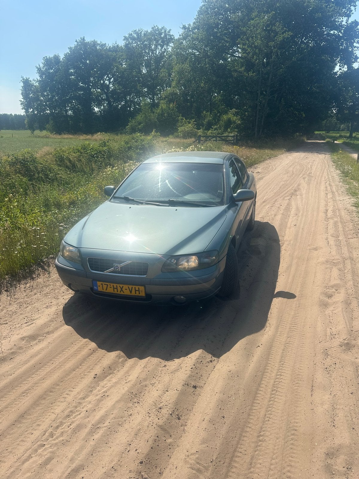 Volvo S60 2.4 140PK 2002 Groen LPG, Auto's, Voorwielaandrijving, Stof, Zwart, S60