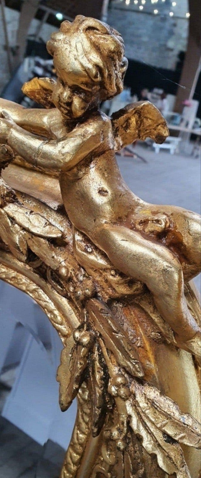 Gouden Spiegel met Engeltjes

Prachtige spiegel met een rijk, Ophalen of Verzenden, Rechthoekig