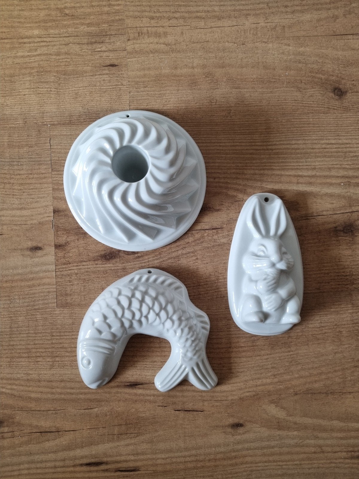 Set van 3 porseleinen puddingvormen: vis, konijn, tulband, Ophalen of Verzenden, Zo goed als nieuw, Overige materialen, Wit