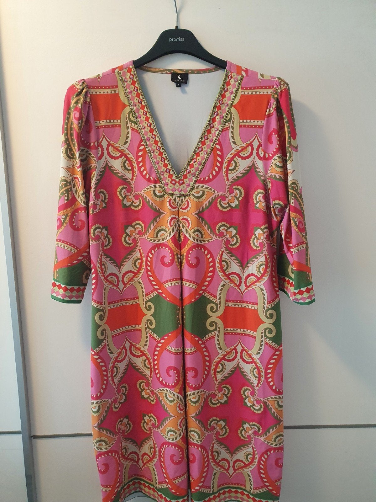 Zgan! prachtig gekleurd jurkje van K design maat L!, Verzenden, Maat 42/44 (L), Zo goed als nieuw, Knielengte