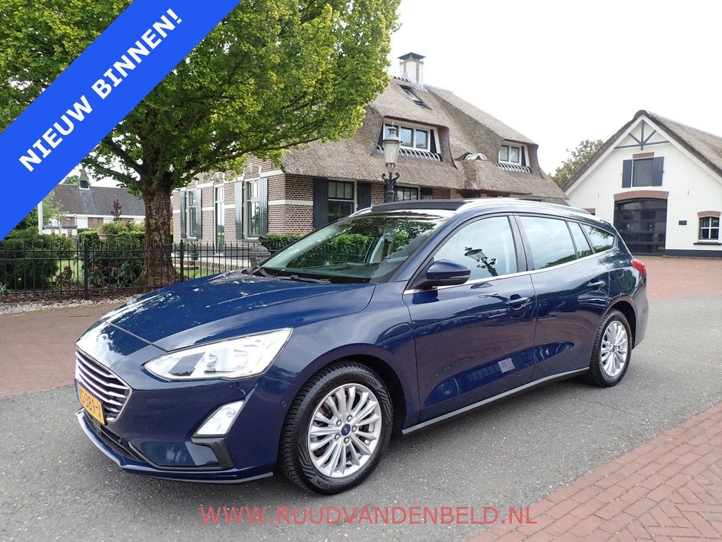 Ford FOCUS Wagon 1.0 EcoBoost Titanium Business / CAMERA / P, Stof, Euro 6, 715 kg, Blauw