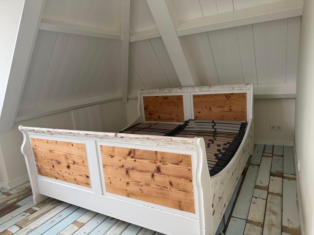 Grenen 2 persoons bed met verstelbare lattenbodems, Ophalen, Overige typen, Tweepersoons, Minder dan 160 cm