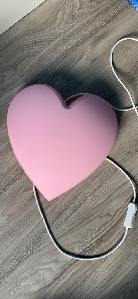 WandLamp hart ikea, Huis en Inrichting, Lampen | Wandlampen, Ophalen, Gebruikt