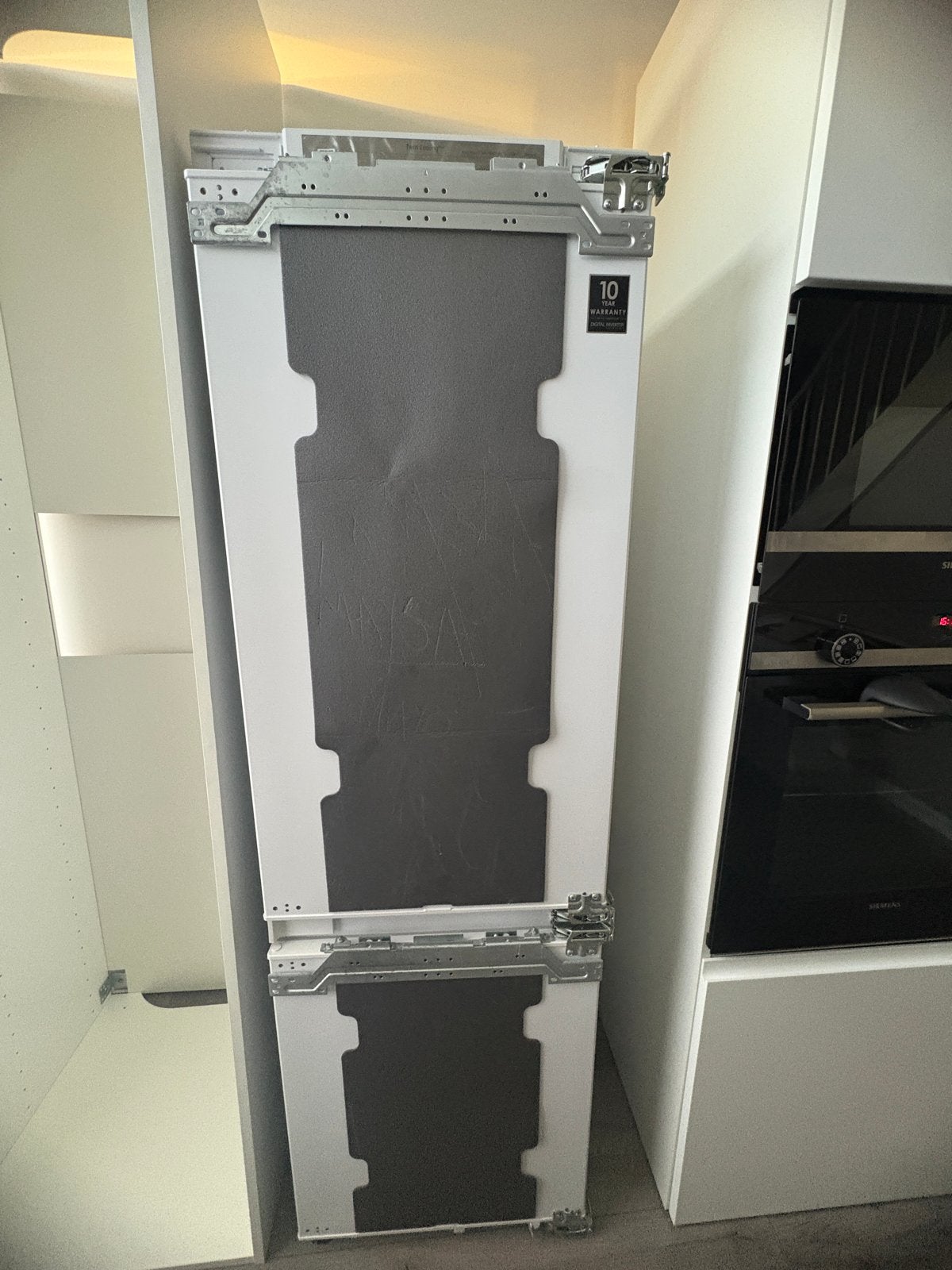Samsung inbouw koelkast, Ophalen, 150 tot 200 liter, 60 cm of meer, Met aparte vriezer