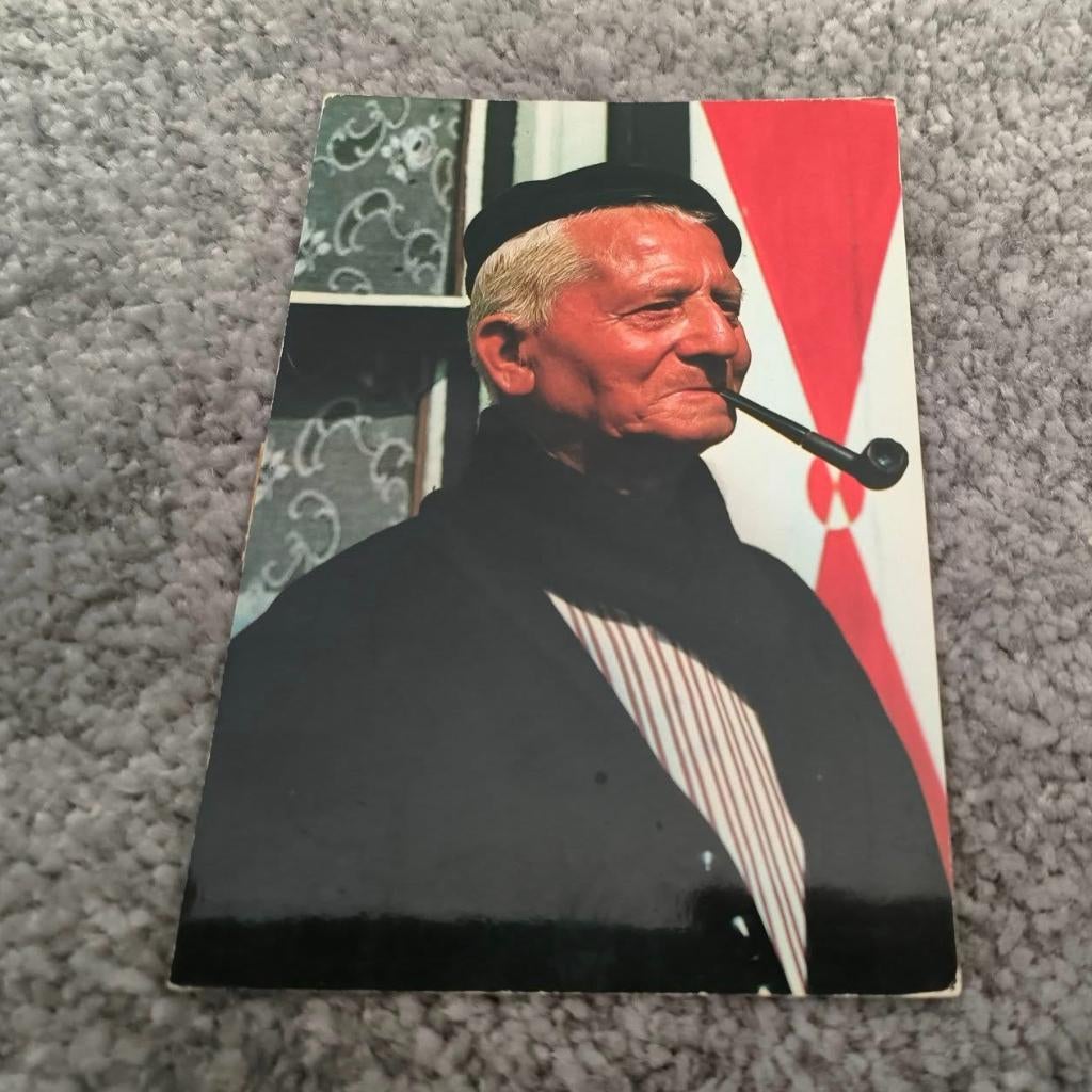 Kaart Volendam Klederdracht (9), Ophalen of Verzenden, 1980 tot heden, Gelopen, Klederdracht