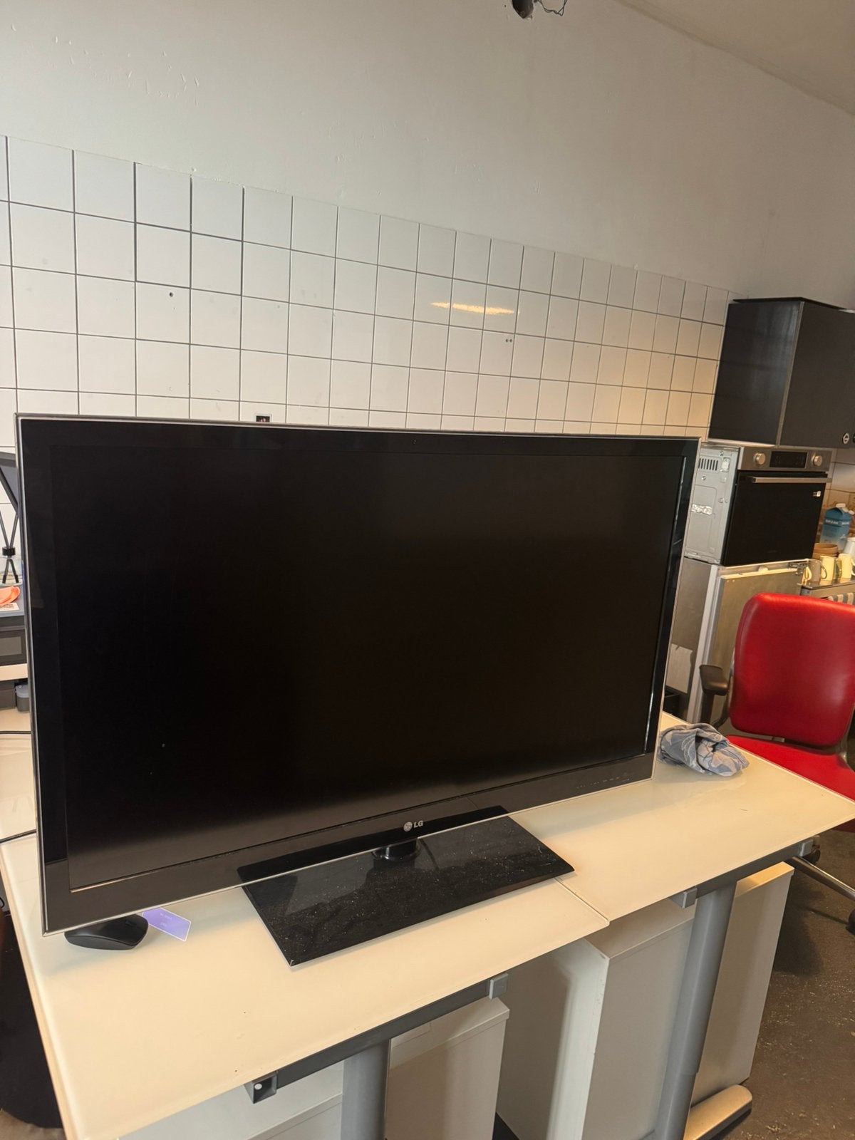 LG Televisie 47 inch, Audio, Tv en Foto, Televisies, Ophalen, 50 Hz, Zo goed als nieuw, 100 cm of meer