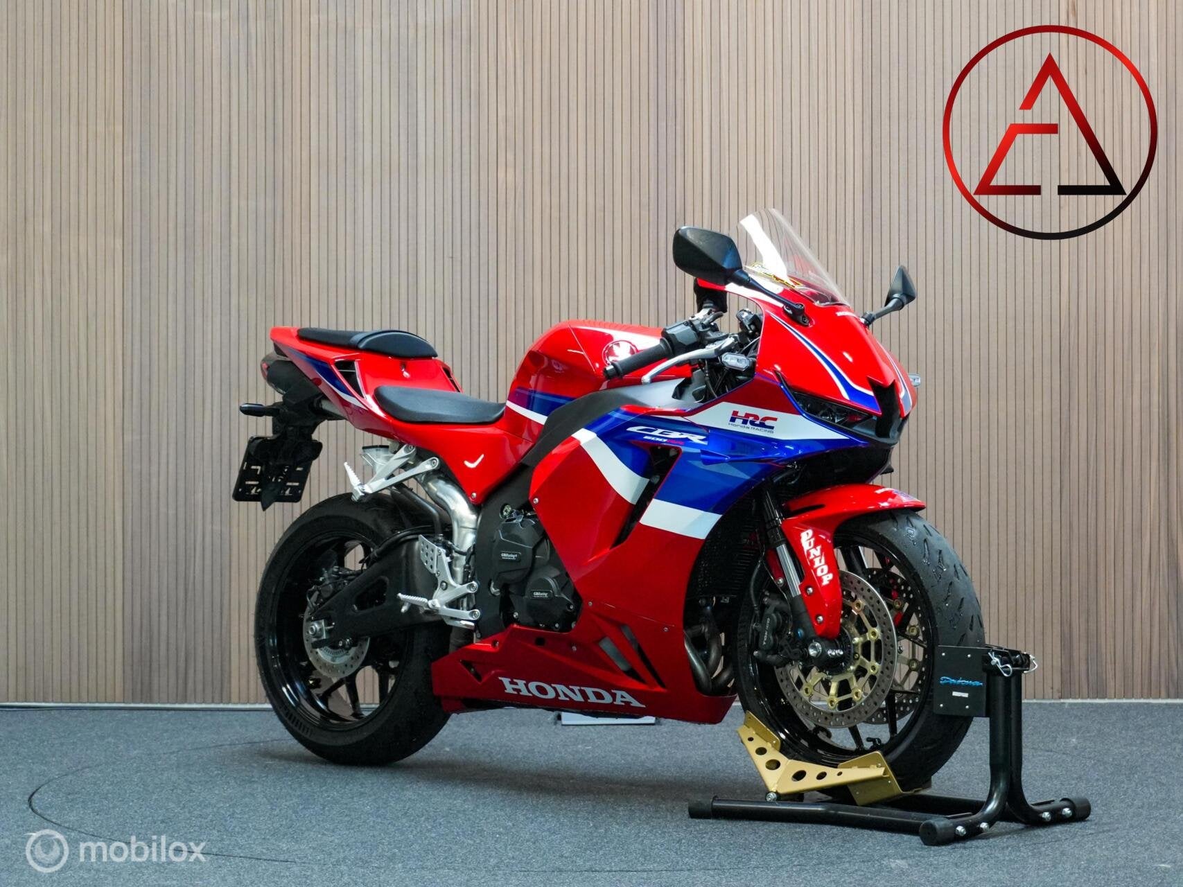 Honda CBR 600 RR 2024 - Akrapovic Titanium - Garantie 2028, Honda, Christiaan huygensweg 32D, Bedrijf, Sport