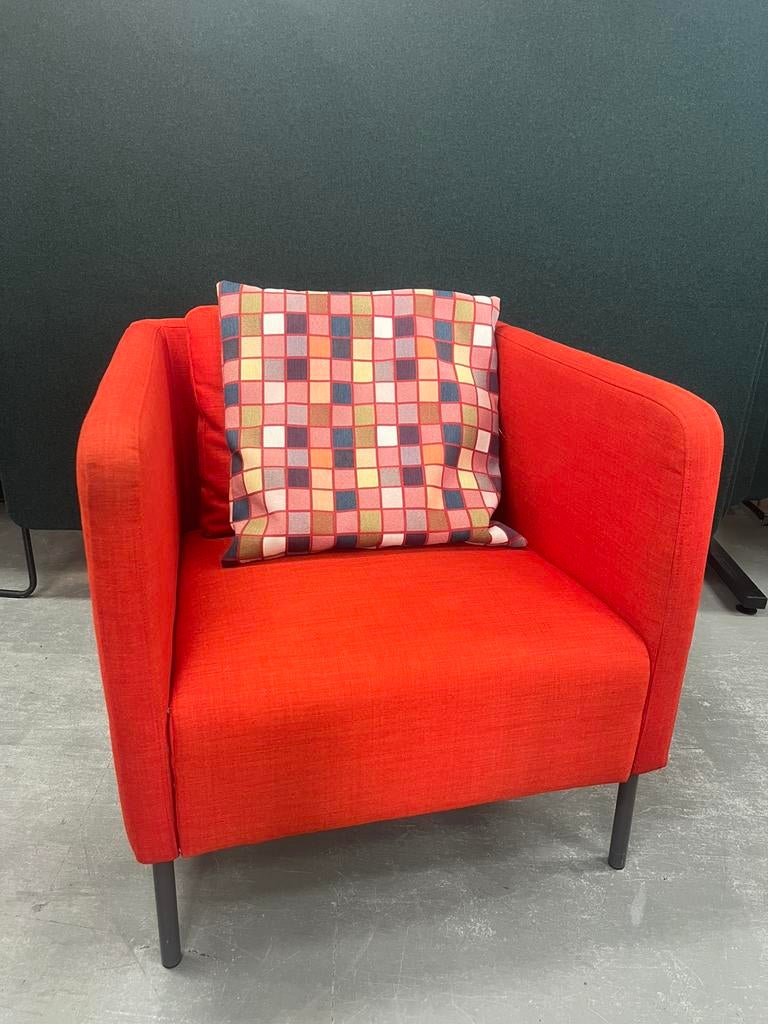 Rode lounge stoel, Huis en Inrichting, Ophalen, Gebruikt, Eenpersoons, Minder dan 75 cm