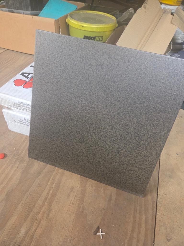 Vloer tegels ruim 5 m2 46 x 46 cm, Ophalen, Keramiek, Nieuw, 5 tot 10 m²