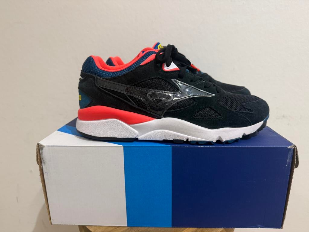 Te koop nieuwe Mizuno Sky Medals maat 40.5, Postlaan 3, Nieuw, Ophalen of Verzenden, 123@home.nl