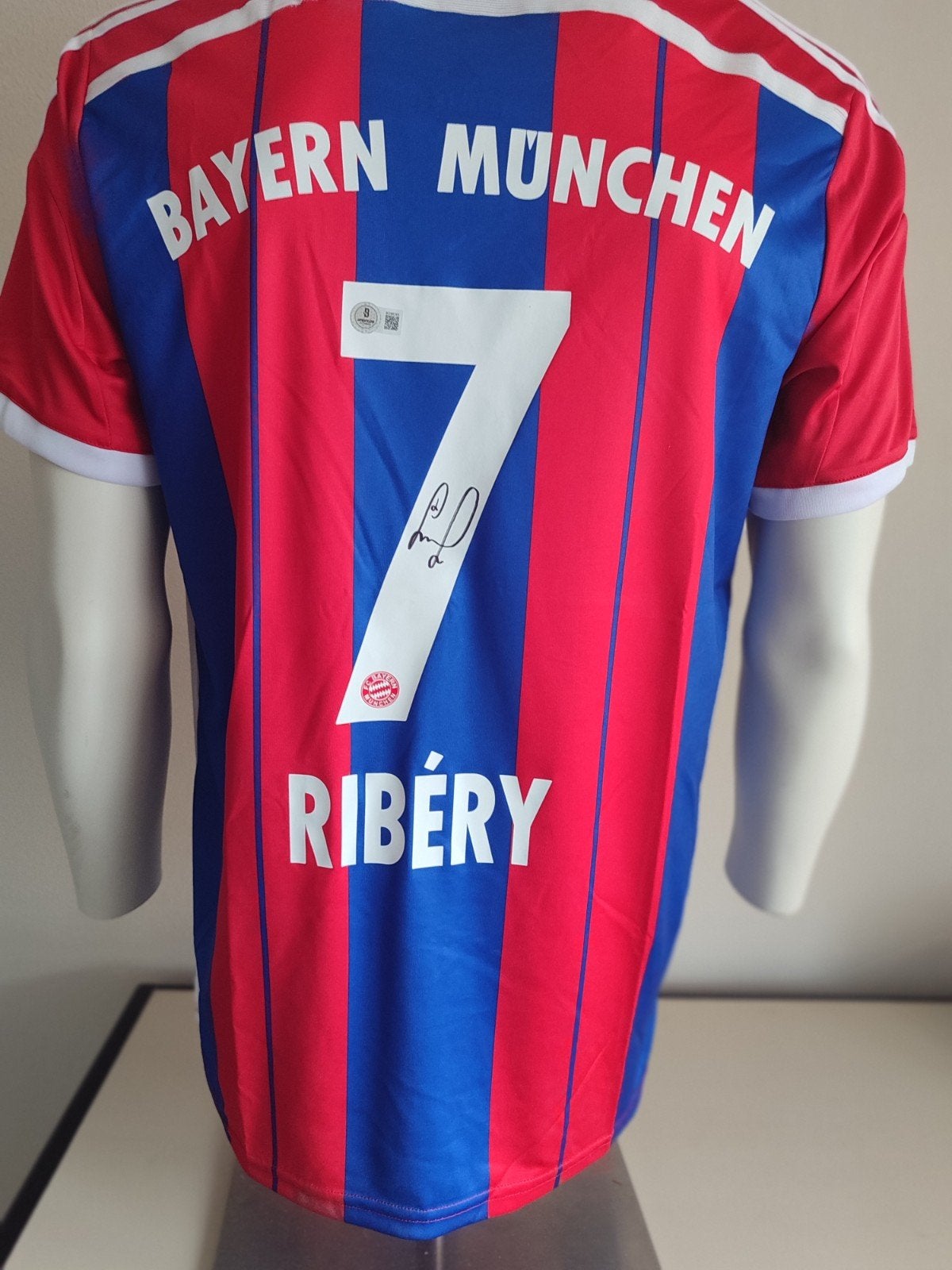 Bayern München shirt gesigneerd door Franck Ribery +Beckett, Verzamelen, Ophalen of Verzenden, Nieuw, Buitenlandse clubs, Shirt