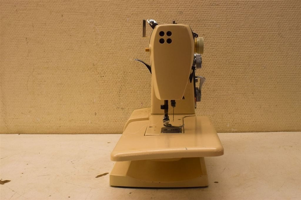Vendomatic Full Automatic naaimachine in koffer 49957, Ophalen of Verzenden, Gebruikt, Naaimachine, Singer