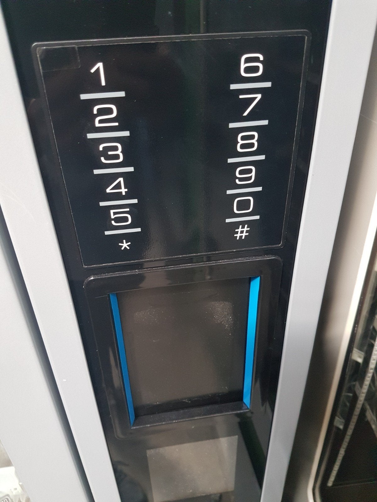 Frisdrank automaat Vendo G6 designline, Verzamelen, Automaten | Overige, Ophalen