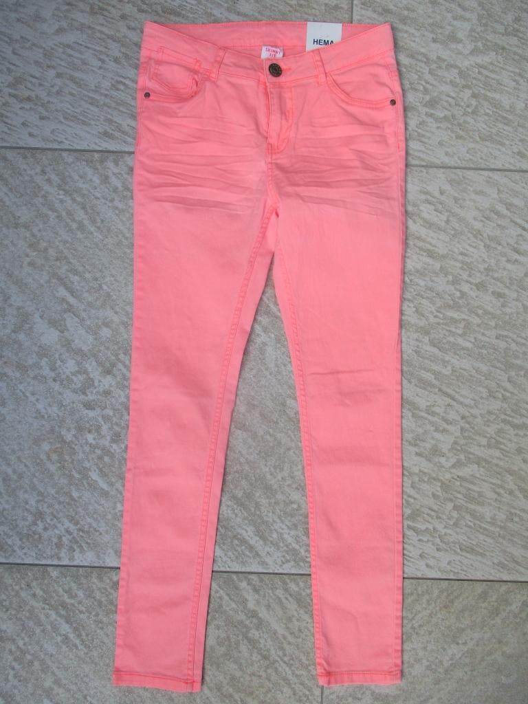 Hema lange broek fluor roze spijkerbroek NIEUW skinny mt 158, Broek, Meisje, Nieuw, Ophalen of Verzenden