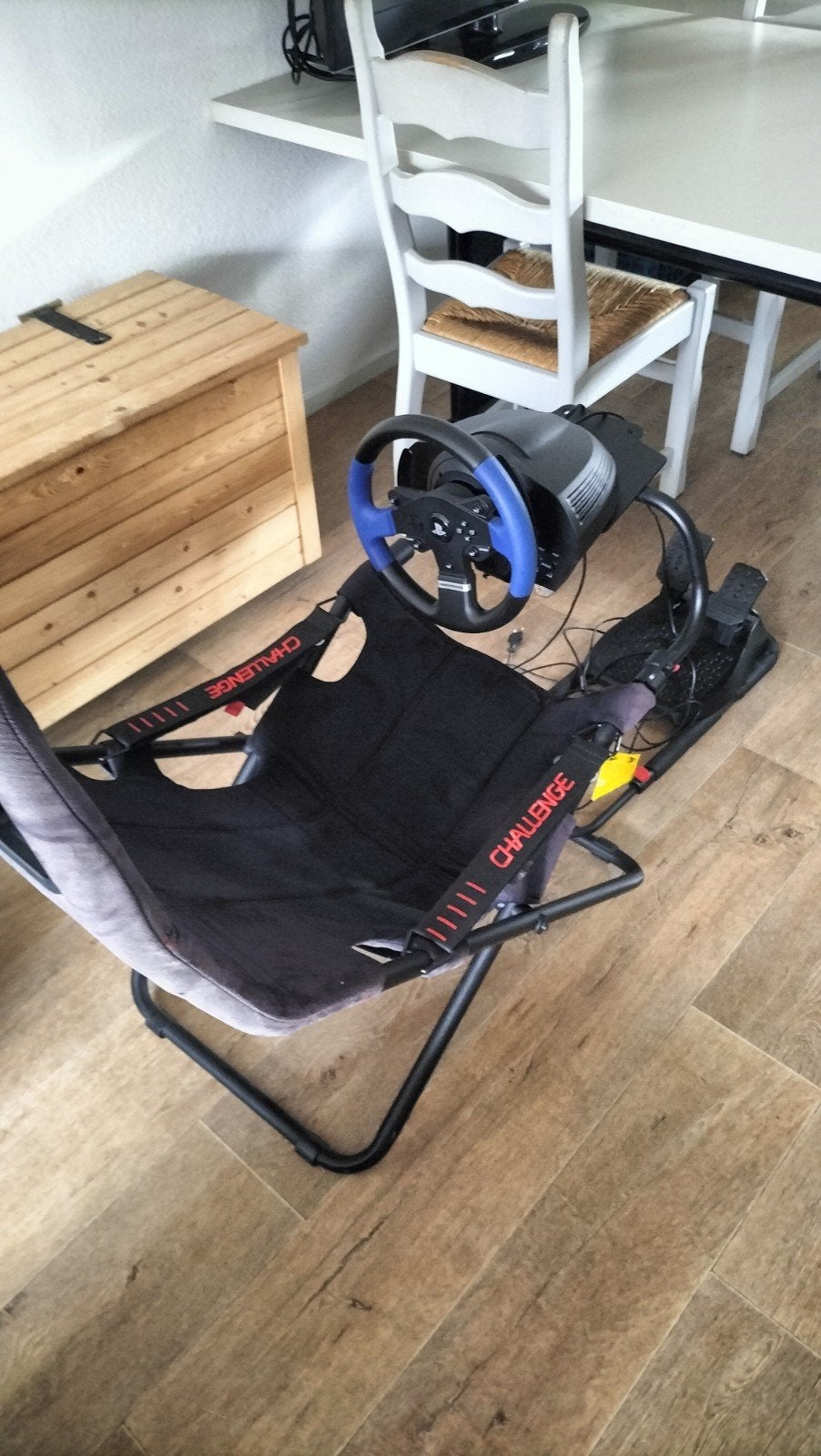 Thrustmaster T150 racestuur met Playseat Challenge, Spelcomputers en Games, Ophalen of Verzenden, Gebruikt, Stuurtje of Sportattribuut