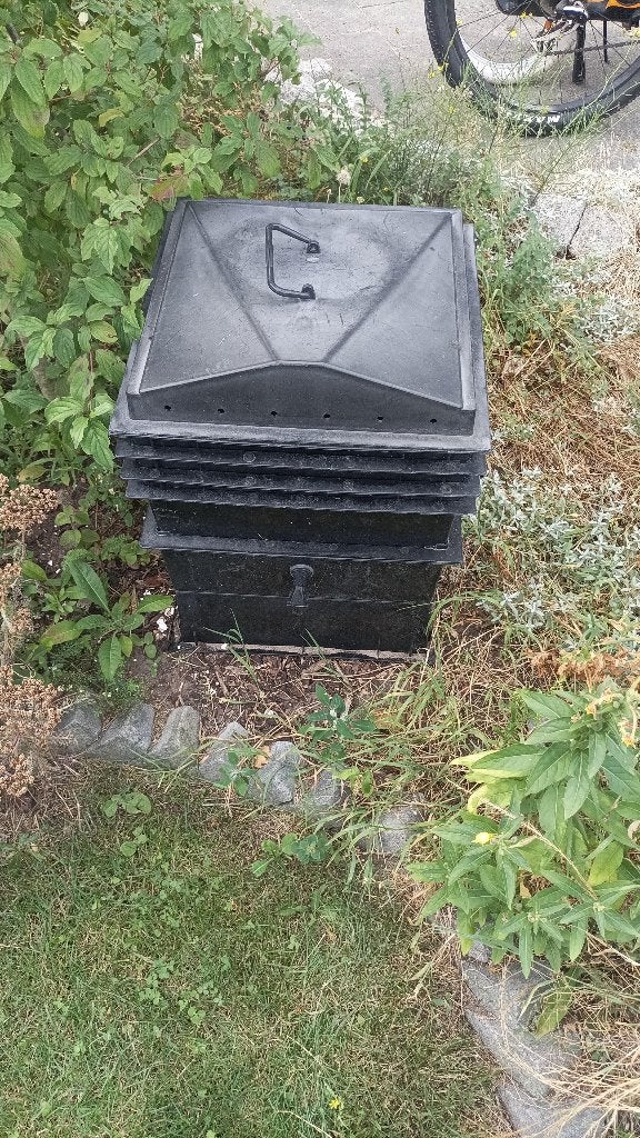 Wormenhotel Wasse, Ophalen, Compost
