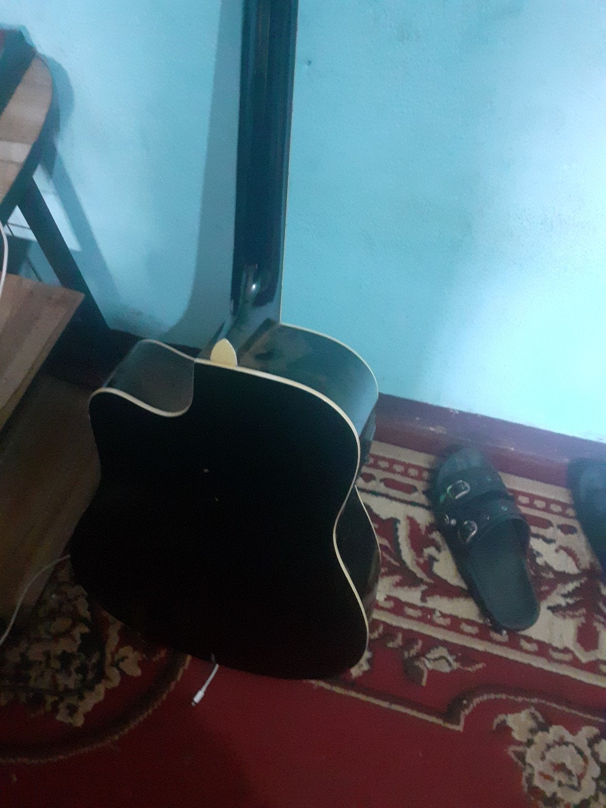 Gebruikte akoestische gitaar. Eén gebroken snaar., Muziek en Instrumenten, Ophalen of Verzenden, Gebruikt