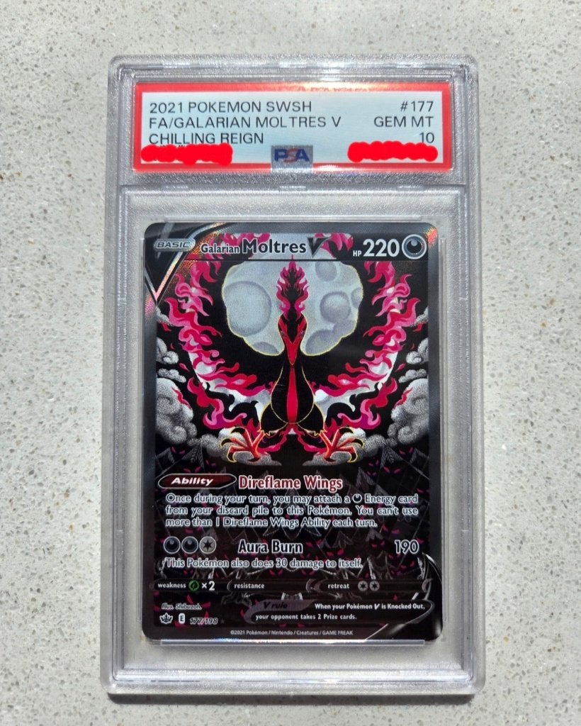 PSA 10 Galarian Moltres V 177 Chilling Reign, Hobby en Vrije tijd, Verzamelkaartspellen | Pokémon, Ophalen of Verzenden, Zo goed als nieuw