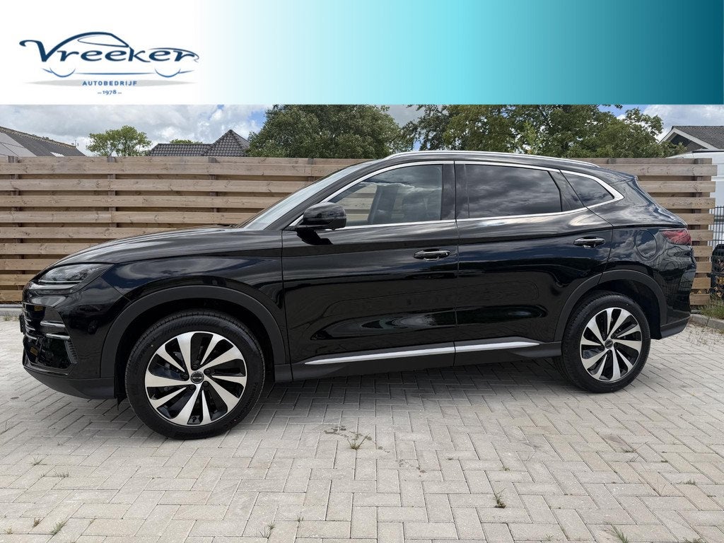 BYD SEAL U 1.5 T DM-i Comfort 125km elektrisch 26,6kwh, Auto's, Seal U, 4 cilinders, Zwart, Bedrijf