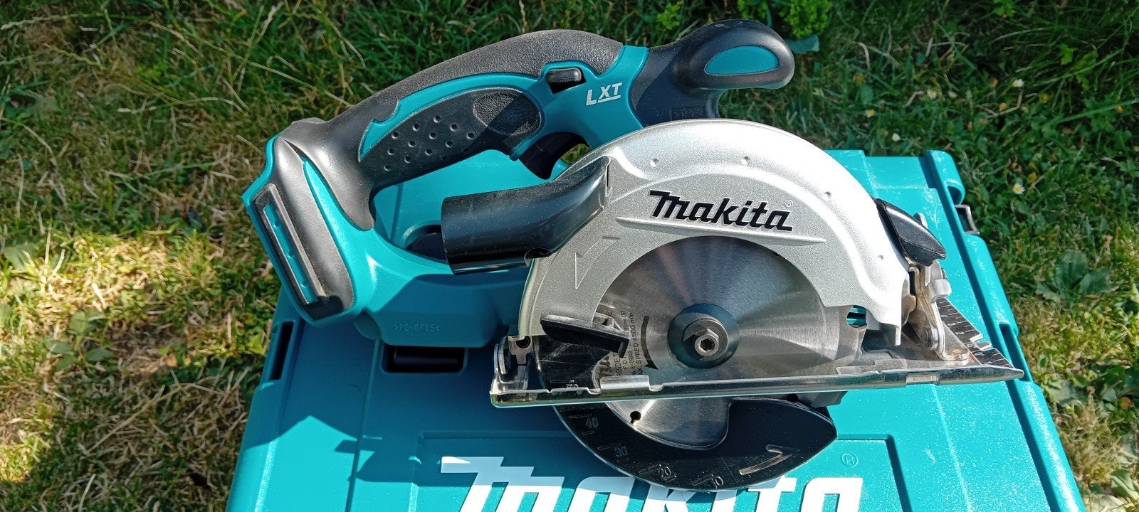 kleine makita chirkelzaag  2025, Tuin en Terras, Heggenscharen, Ophalen, Zo goed als nieuw, Elektrisch