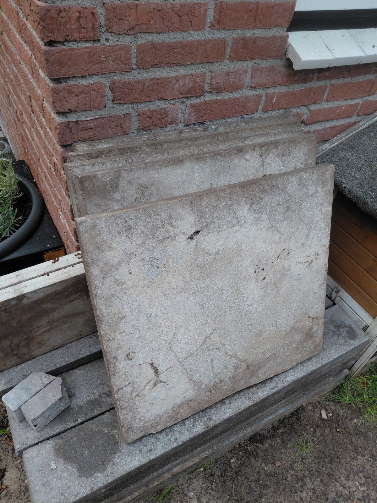 tegels 55x60, Tuin en Terras, Ophalen, Beton, Fontein