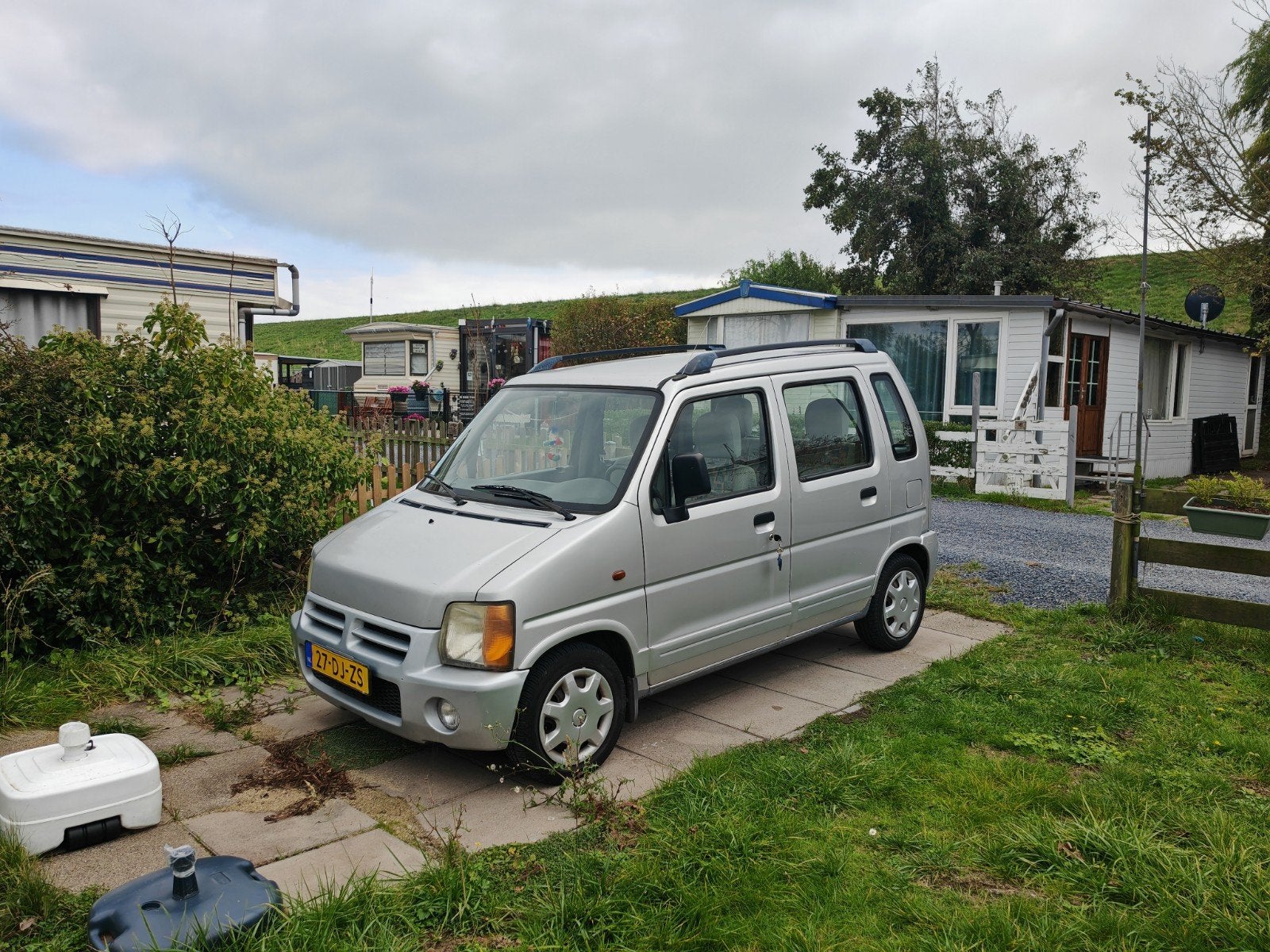 Suzuki Wagon R+ 1.2 AUT Grijs, Auto's, Stof, 4 cilinders, 850 kg, Grijs