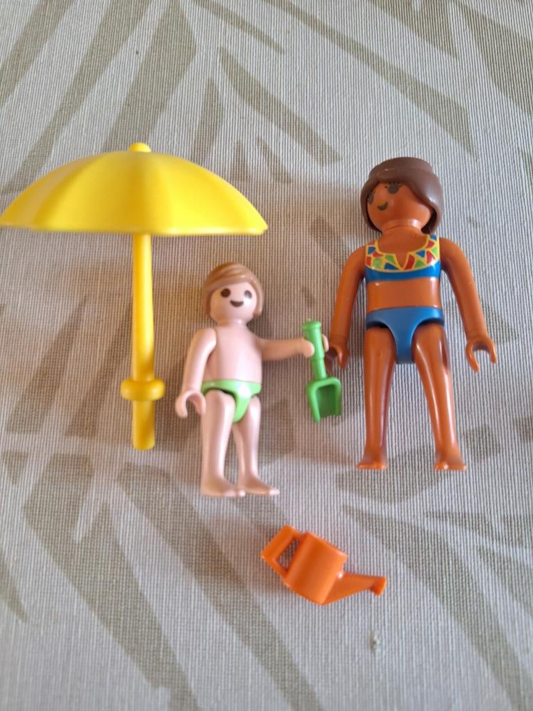 Playmobil poppetjes met parasol en gieter, Ophalen of Verzenden, Zo goed als nieuw, Los playmobil