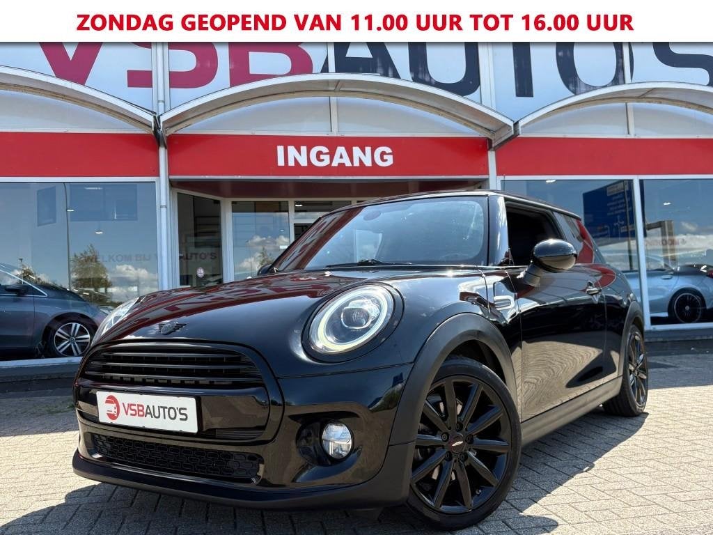 Mini COOPER 1.5 COOPER AUT. CHILI 136PK HALF-LEER NAVIGATIE, Auto's, Mini, Automaat, 136 pk, Gebruikt, Euro 6