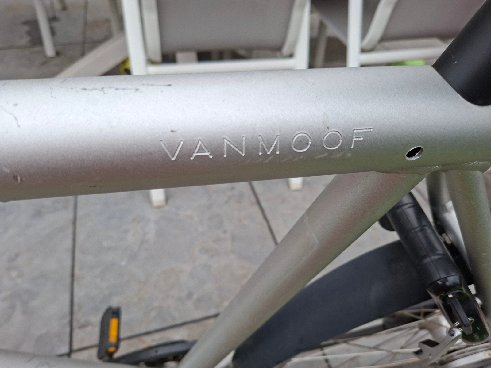 VanMoof fiets - zoekt nieuw huis met een beetje liefde, Fietsen en Brommers, Fietsen | Heren | Herenfietsen, Gebruikt, Schijfrem