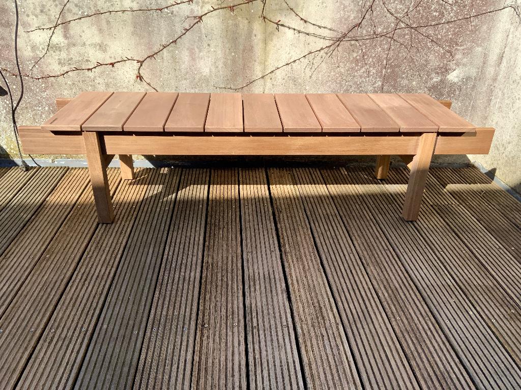 Nieuwe stevige zware tuinbank in massief hardhout, Ophalen, Nieuw, Hout