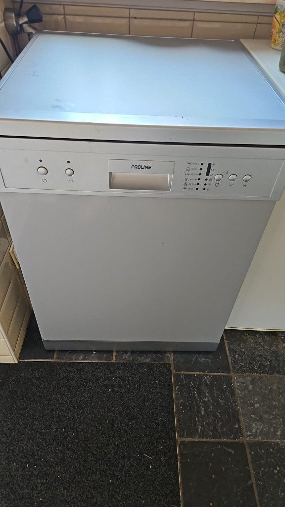 Vrijstaande Vaatwasser (GRATIS OPHALEN ALLEEN DO 16-7), Witgoed en Apparatuur, Vaatwasmachines, Ophalen, Gebruikt, Minder dan 85 cm