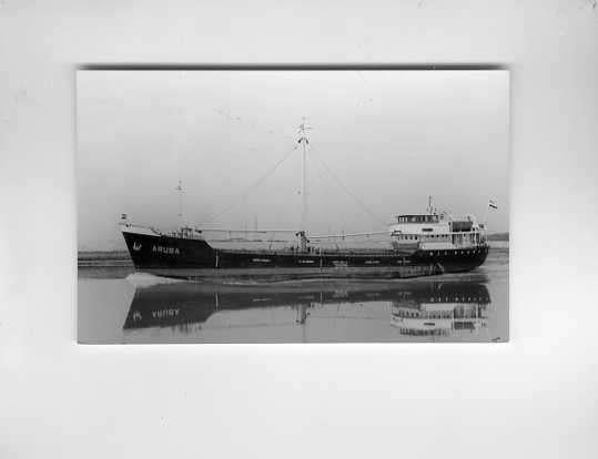 scheepvaart-foto-aruba, Verzamelen, Ophalen of Verzenden, Zo goed als nieuw, Motorboot, Boek of Tijdschrift