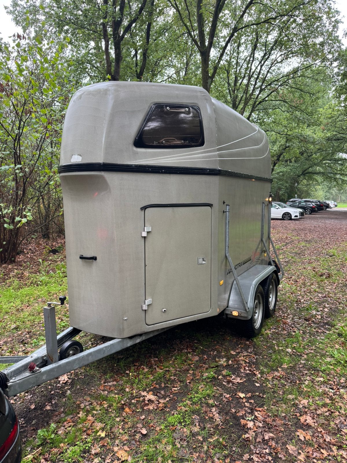 Paardentrailer Hotrarijs, Ophalen, Gebruikt, Polyester, 2-paards trailer