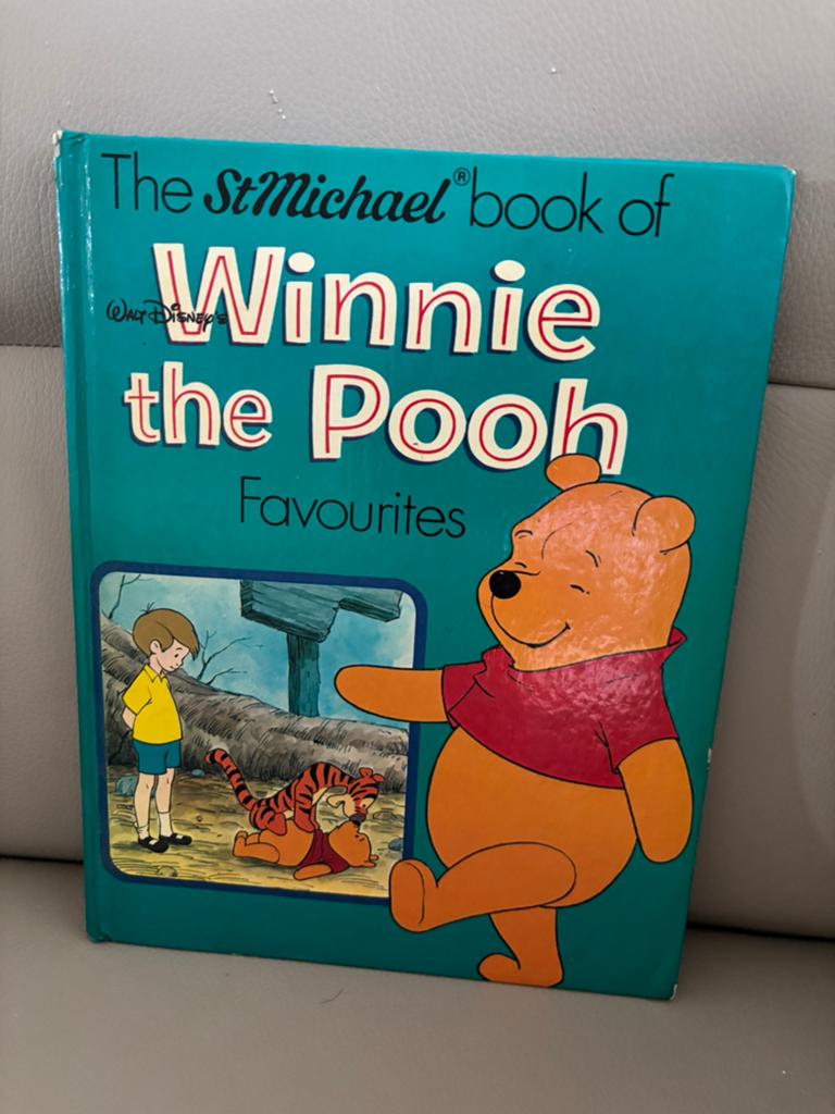 Winnie The Pooh St. Michael book. Engels., Boeken, Ophalen of Verzenden, Gelezen, Sprookjes
