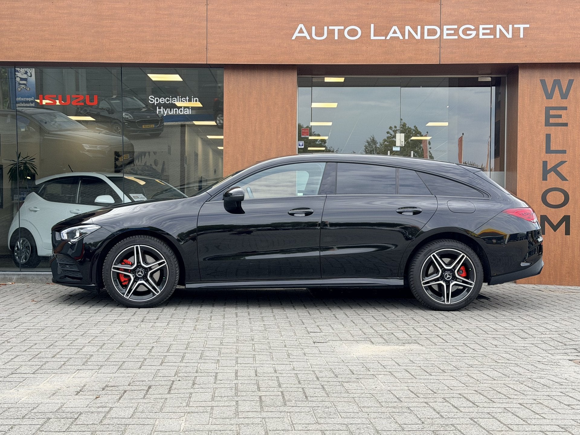Mercedes-Benz CLA-Klasse Shooting Brake 250 e Business Solut, Auto's, Gebruikt, 4 cilinders, 1650 kg, Alcantara
