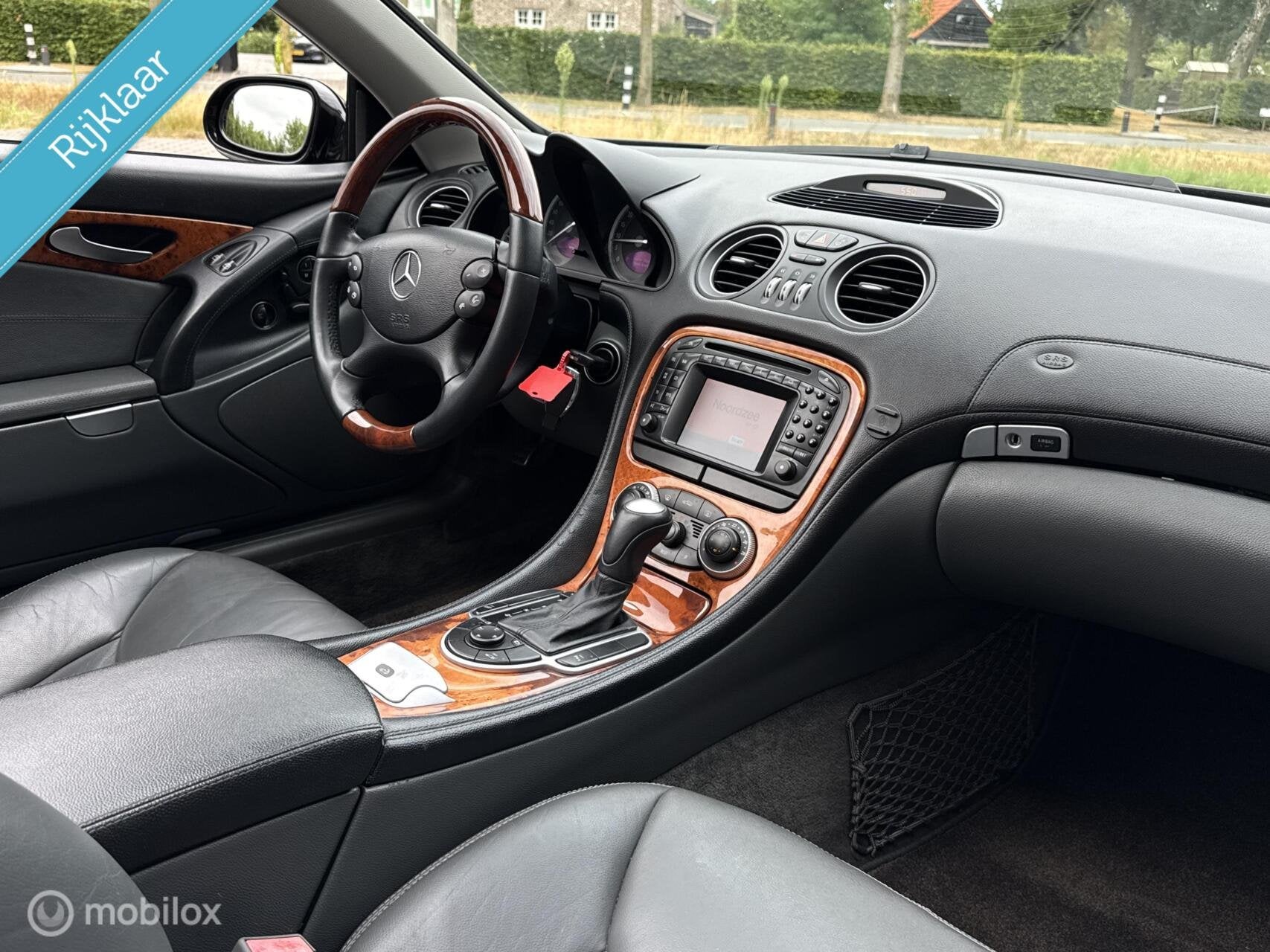 Mercedes SL-klasse SL350 AMG Line Xenon Navi Leder Bose Apk, Automaat, Achterwielaandrijving, Gebruikt, Cabriolet