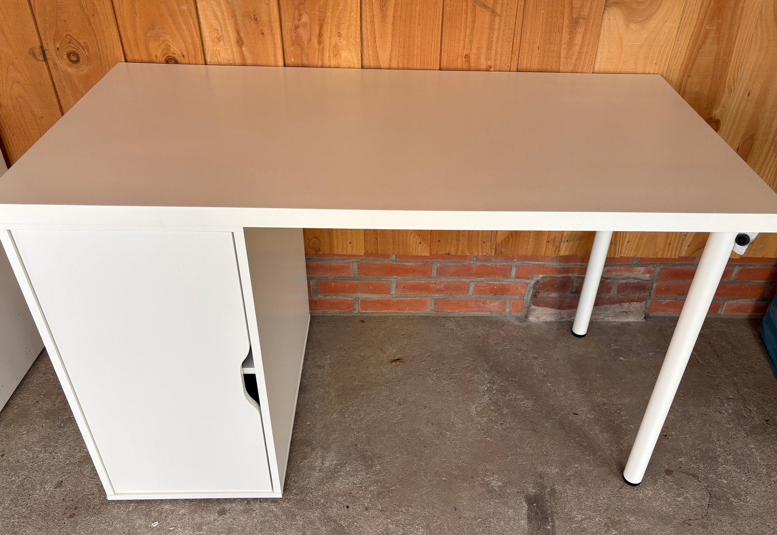 Bureau ikea 4 mnd oud, Huis en Inrichting, Bureaus, Ophalen, Gebruikt, 140 cm, 60 cm
