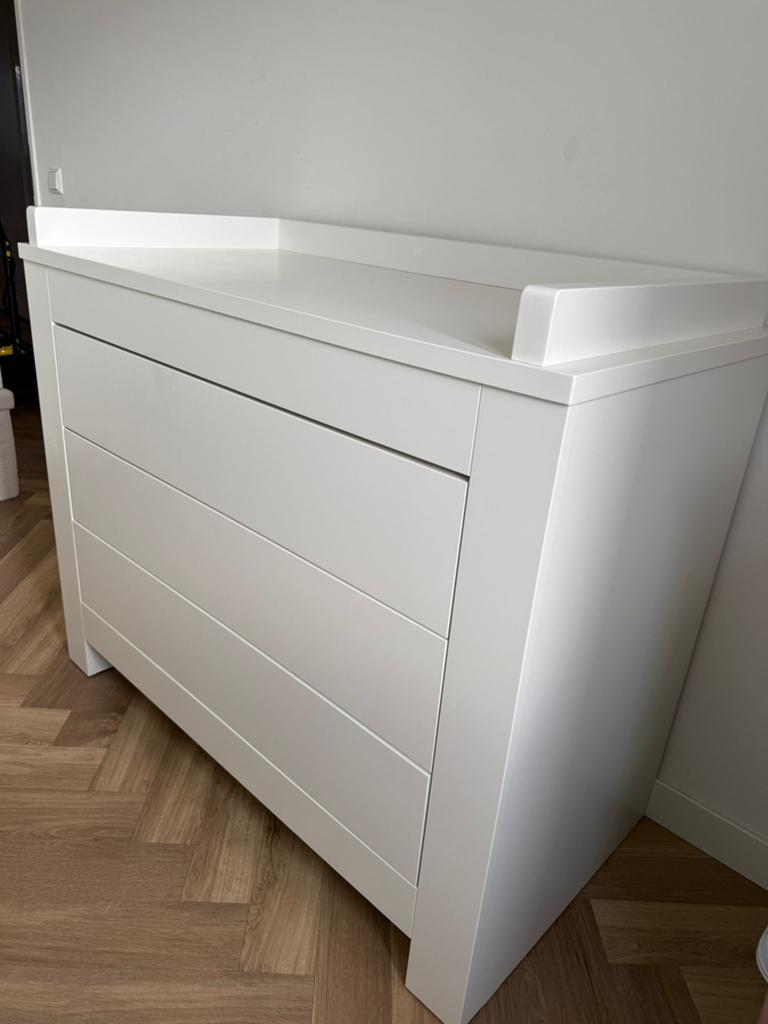 Kidsmill Alaska complete kinderkamer ledikant commode kast, Kinderen en Baby's, Kinderkamer | Commodes en Kasten, Ophalen, Gebruikt