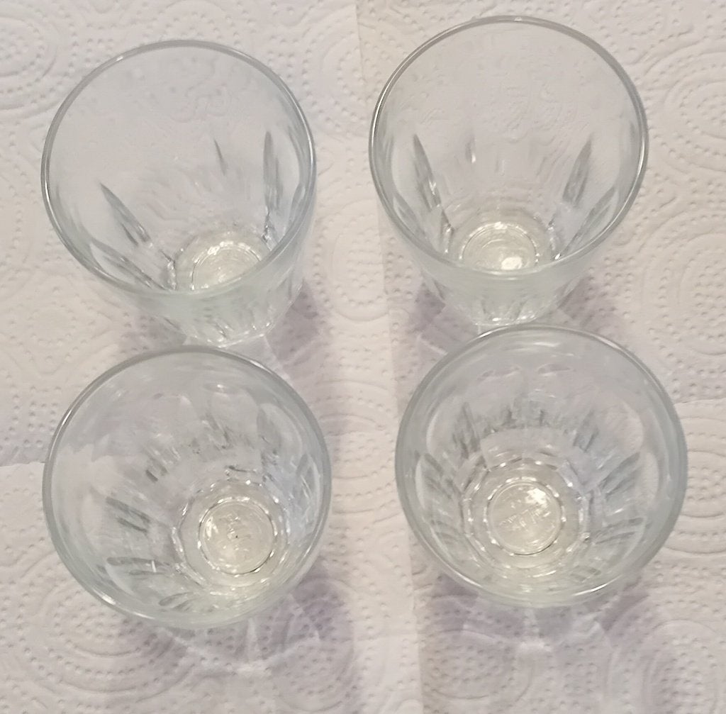 Te Koop: Vier porto glazen. , Verzamelen, Glas en Borrelglaasjes, Gebruikt, Overige typen, Ophalen of Verzenden