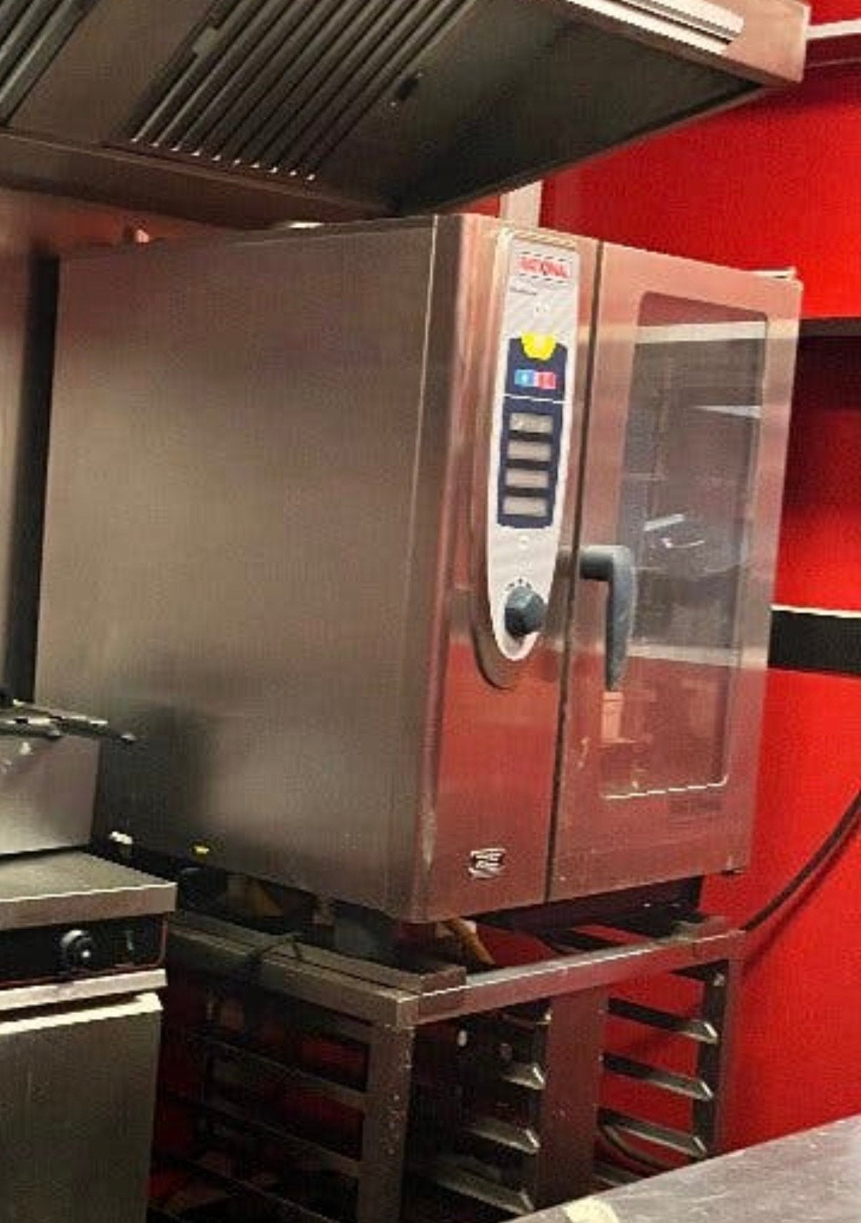 Rational 10 laags scc 101 gas met onderstel, Ophalen